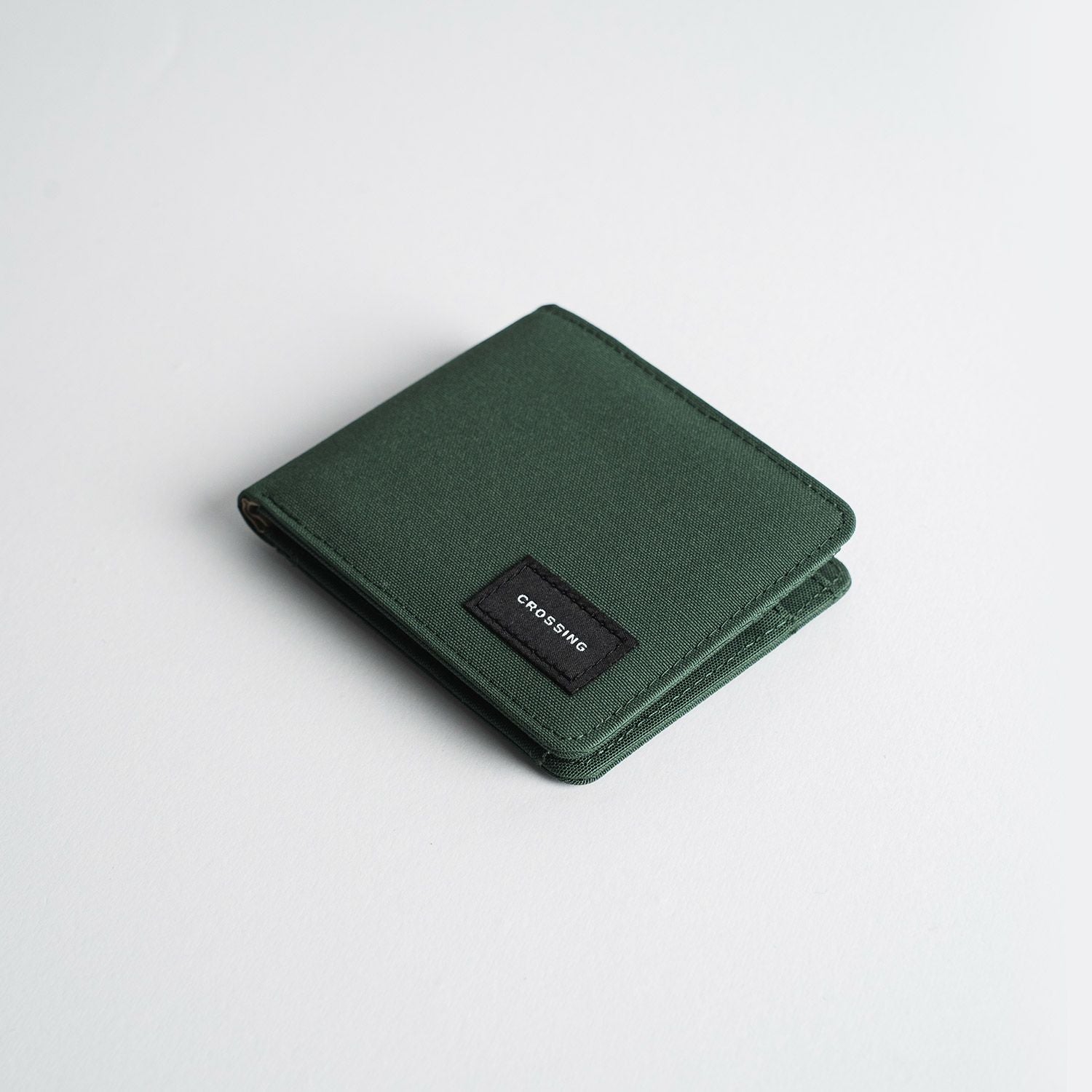 Crossing Bifold Wallet with Coin Pocket RFID