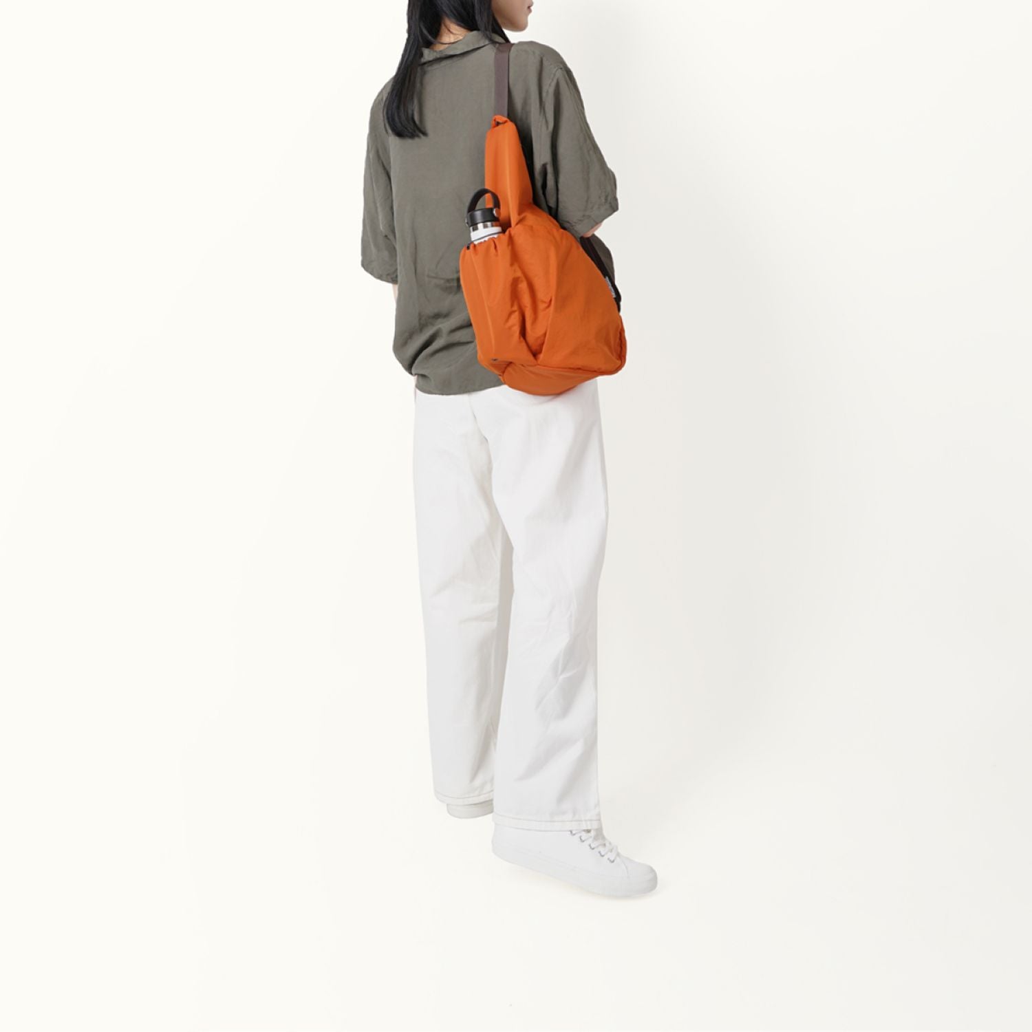 Hellolulu Remi Anywhere Sling Bag