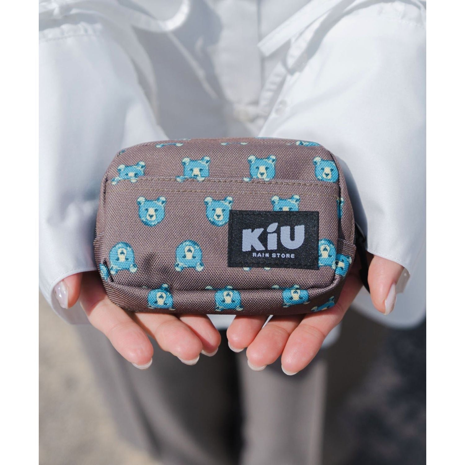 KiU Water Repellent Pouch Medium