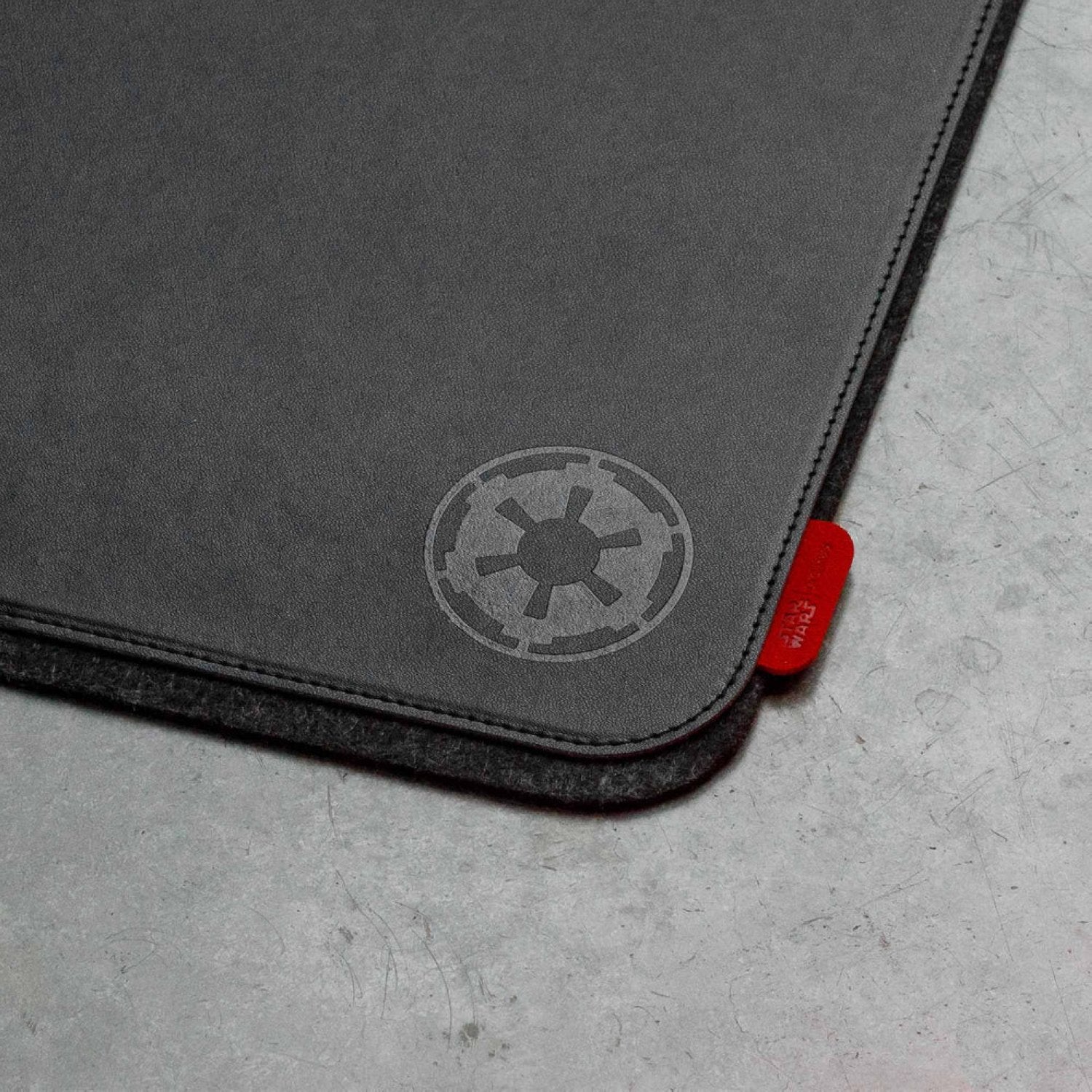 Orbitkey Star Wars Desk Mat Medium | Gifts & Lifestyle, Home Organizers, Key Organizers, Tech Accessories, Travel Accessories, Travel Necessities | Orbitkey Key Organizers-2