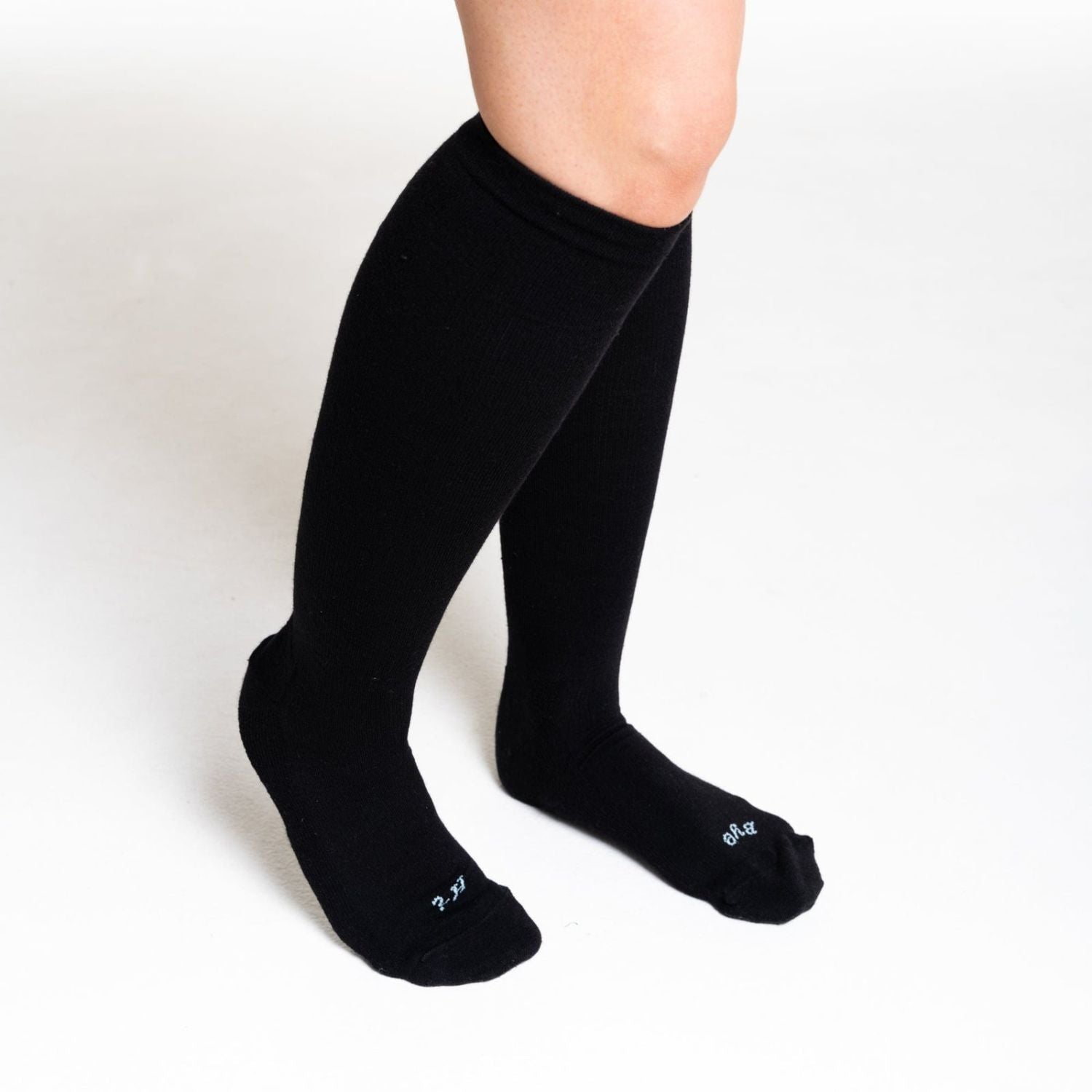 Paire Merino Wool-Blend Compression Sock (Black)