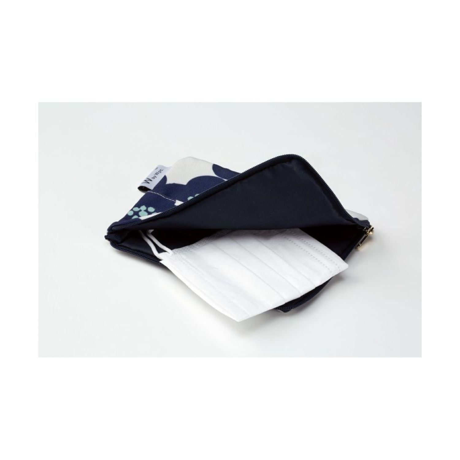 WPC Small Tissue Pouch