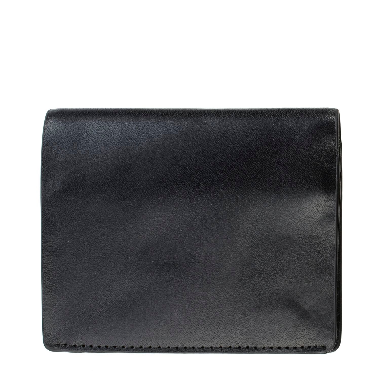 Status Anxiety Nathaniel Wallet