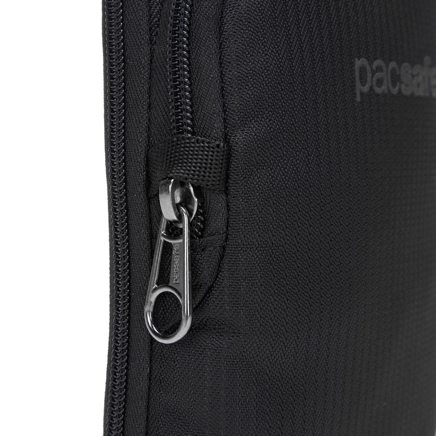 Pacsafe Daysafe Econyl Anti-Theft Tech Crossbody