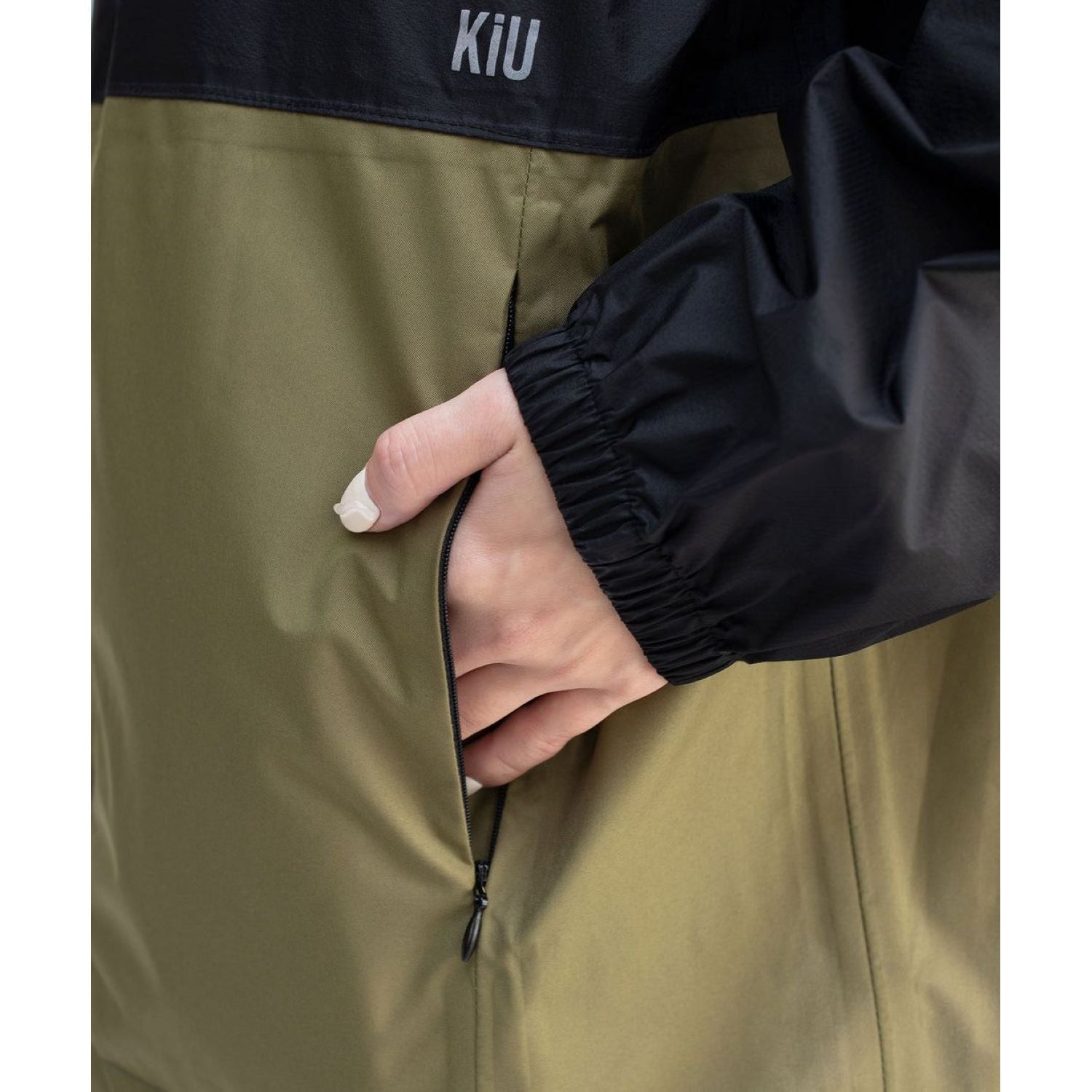 KiU Light Windbreaker Jacket M