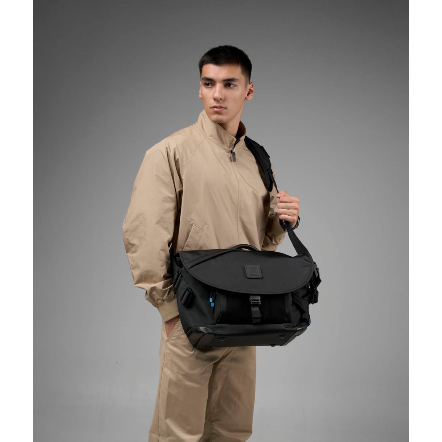 [PRE-ORDER] ALPAKA 7Ven Messenger Decade Edition 16" Ballastic Nylon 840D Bag