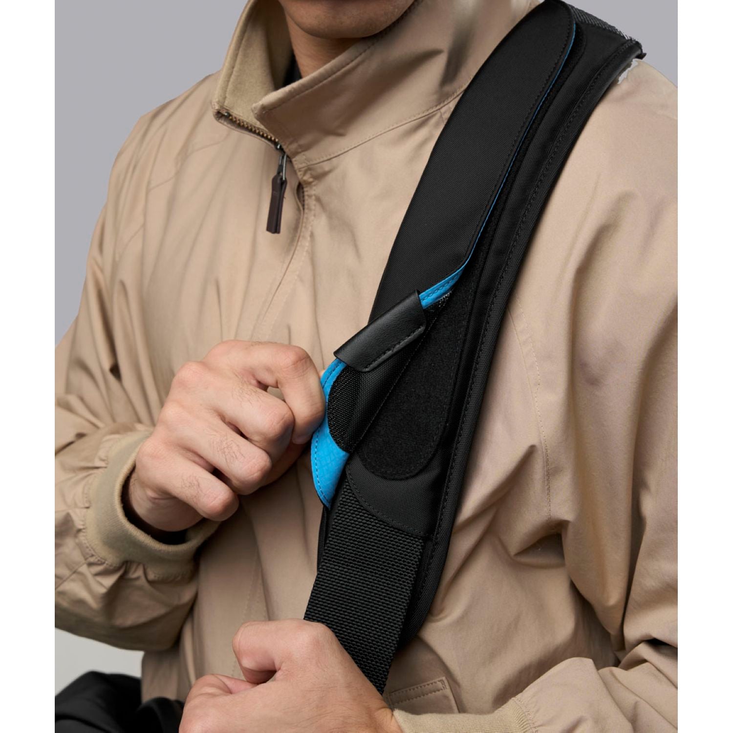[PRE-ORDER] ALPAKA 7Ven Messenger Decade Edition 16" Ballastic Nylon 840D Bag