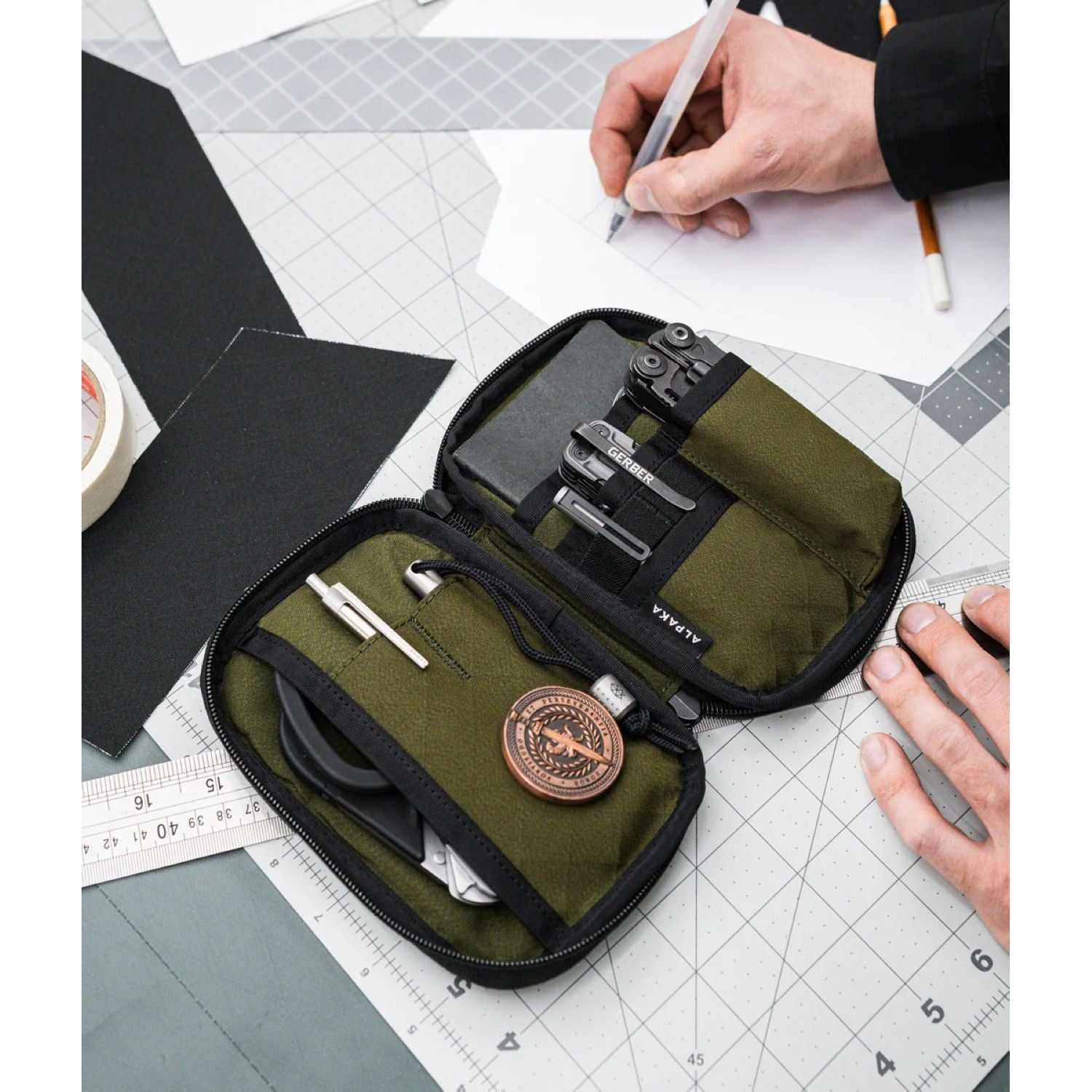 ALPAKA Admin Pouch Pro