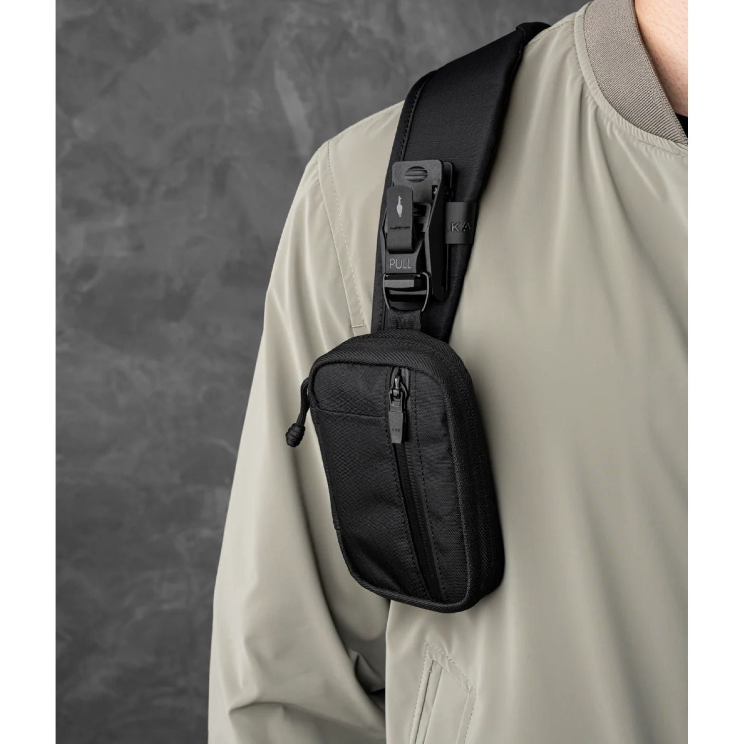 ALPAKA Aero Backpack Lite Axoflux 210D 16L