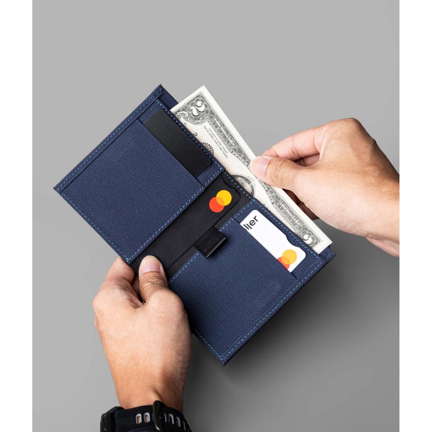 ALPAKA Bifold Cash Wallet