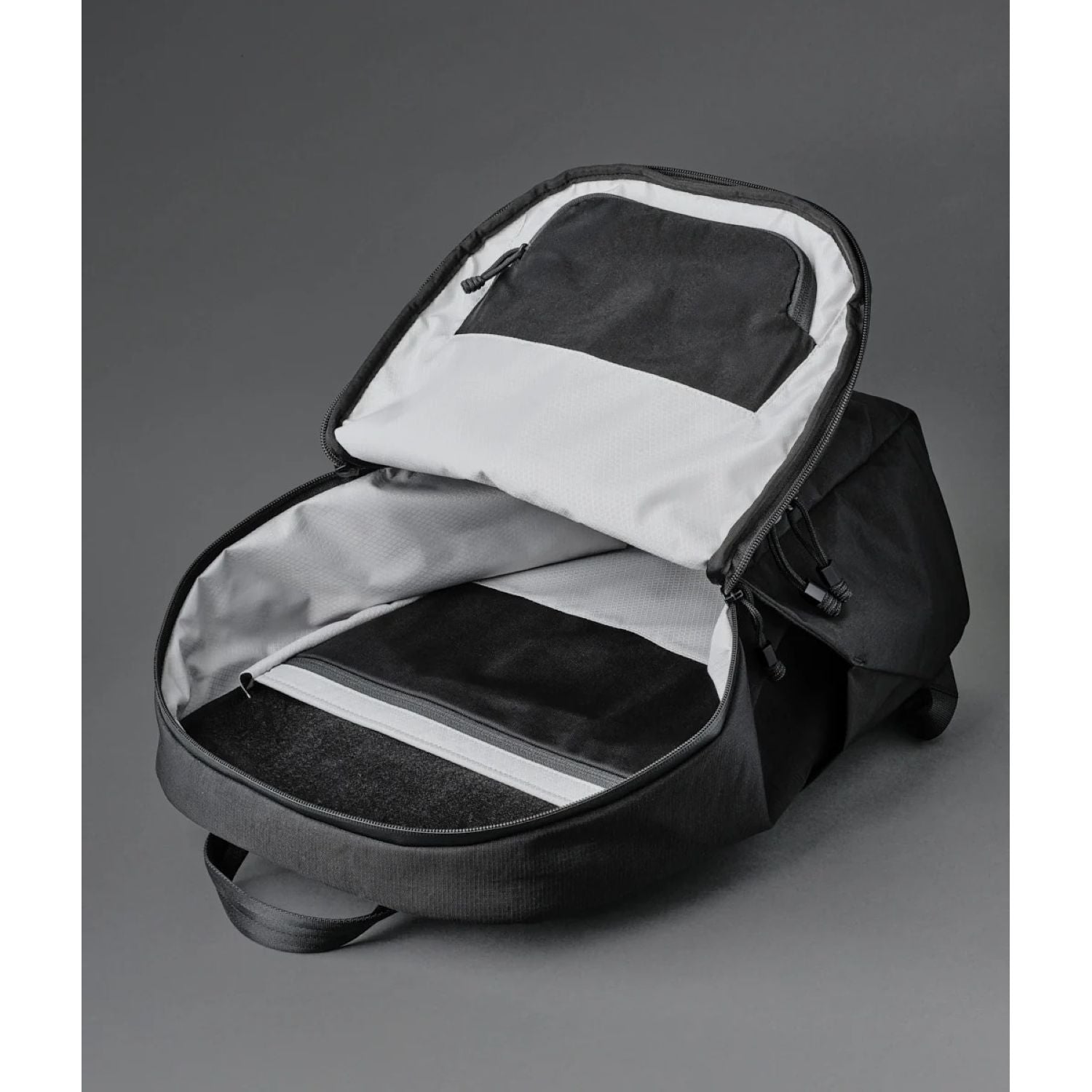 ALPAKA Bravo Backpack 23L