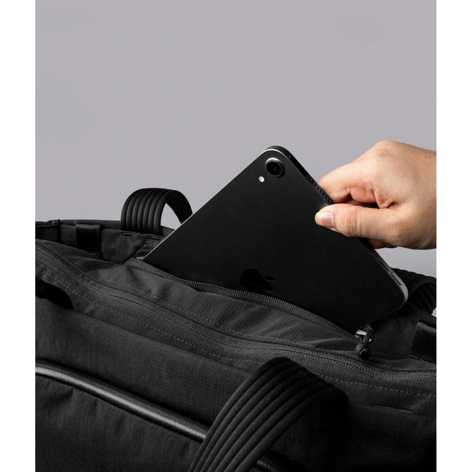 ALPAKA Bravo Tote V2 12L