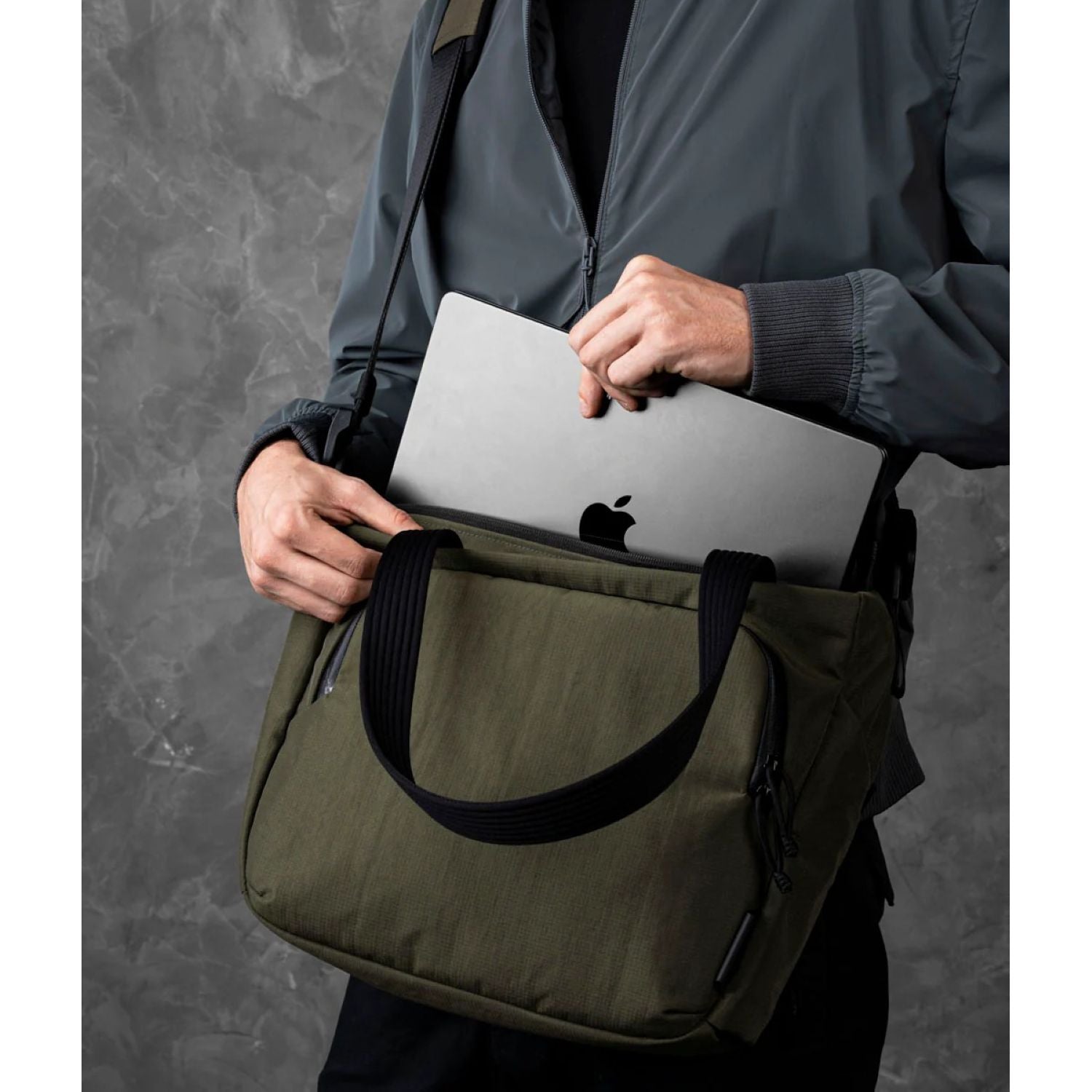 ALPAKA Bravo Tote V2 12L
