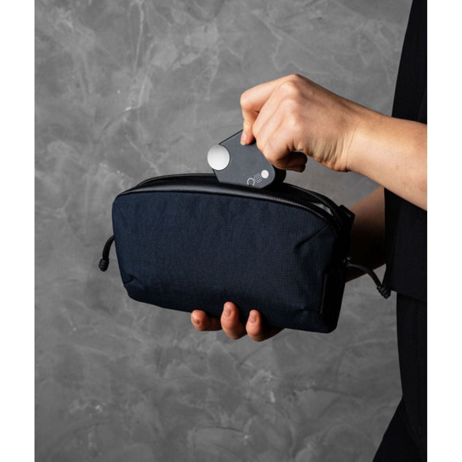 ALPAKA Flight Pouch Pro