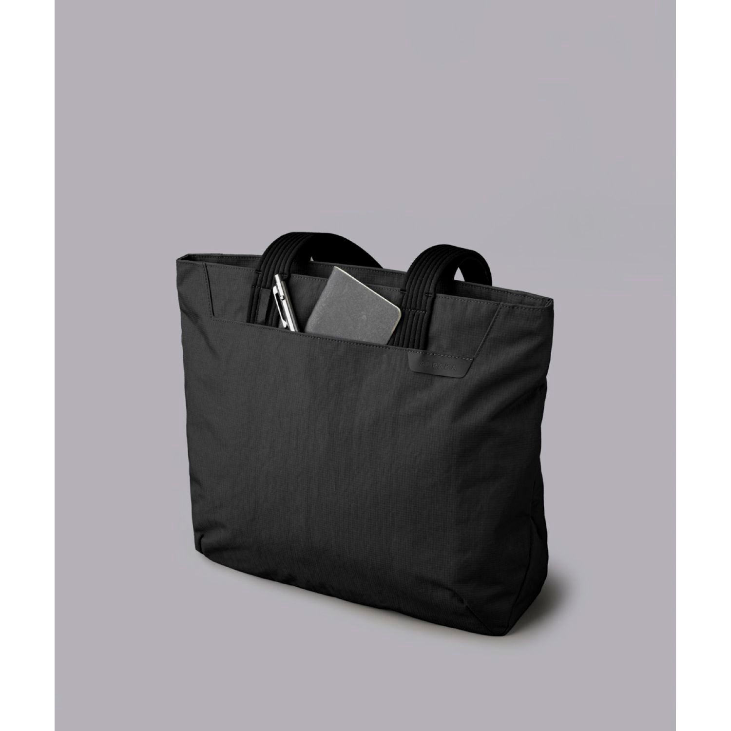 ALPAKA Flight Tote Bag (M)