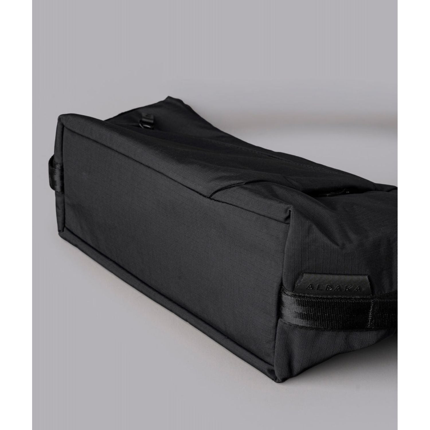 ALPAKA Flow Satchel