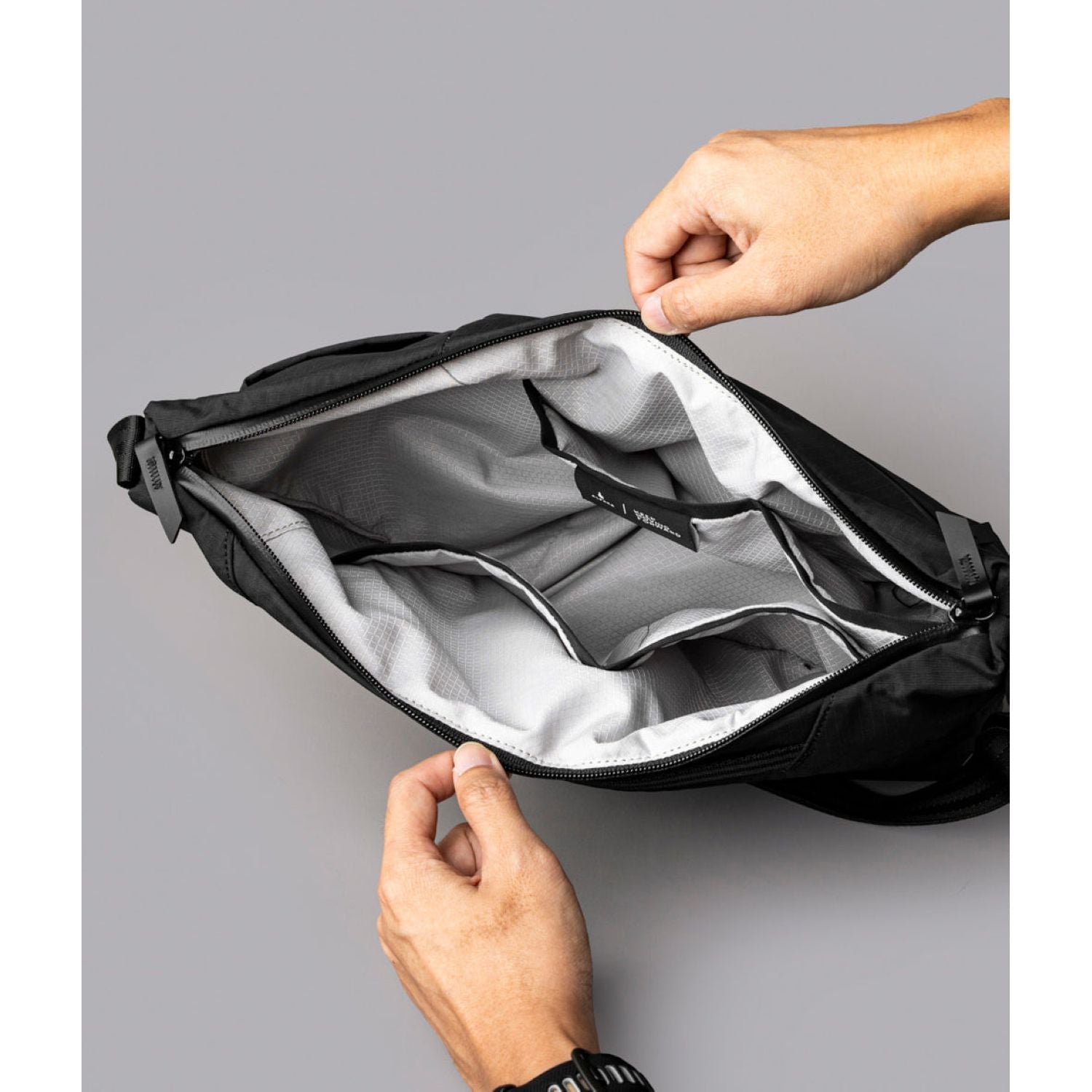 ALPAKA Flow Satchel