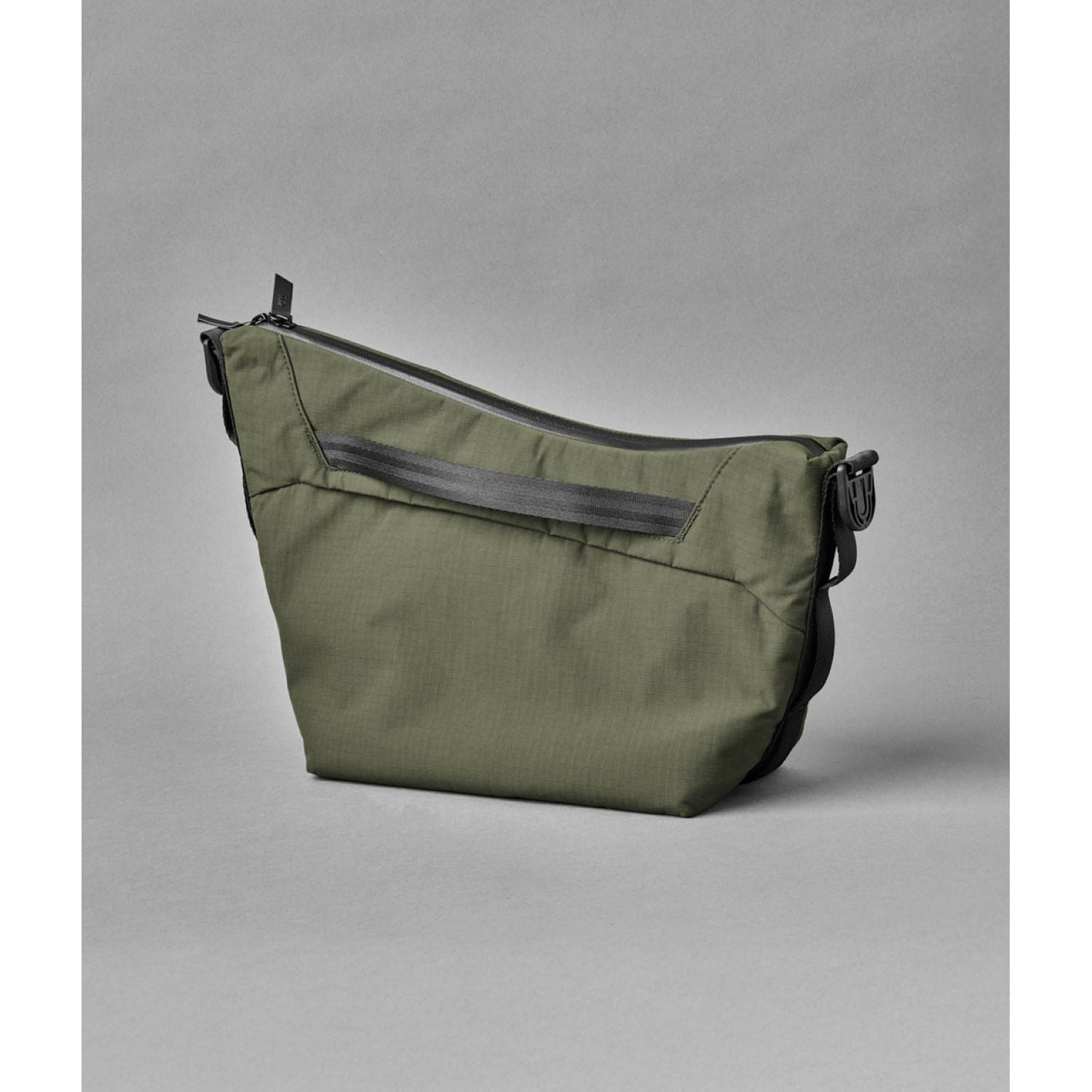 ALPAKA Flow Satchel