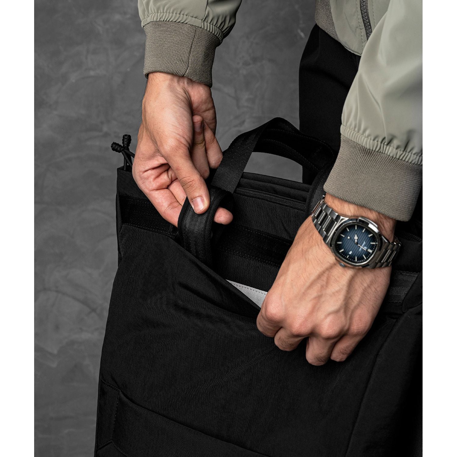 ALPAKA Flow Tote Pack