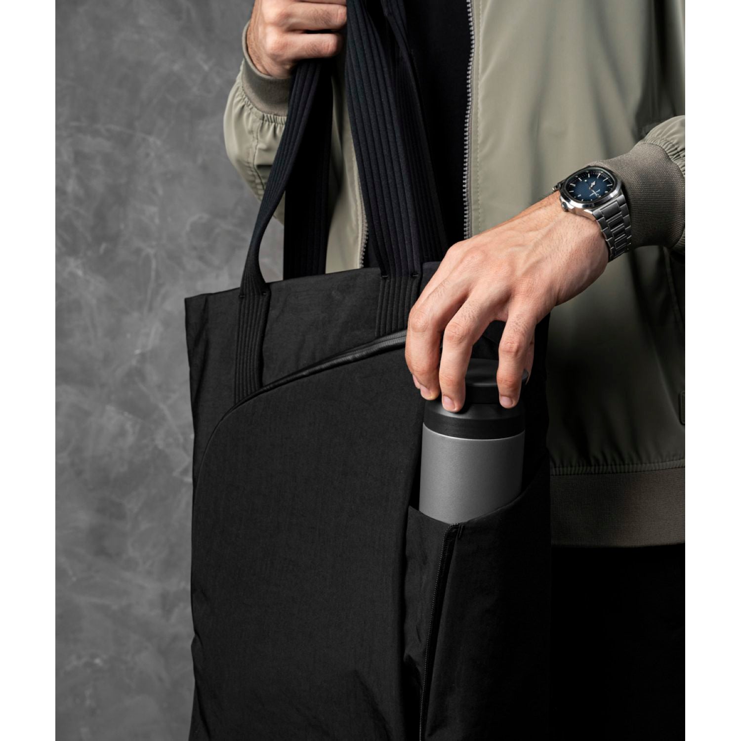 ALPAKA Flow Tote Pack