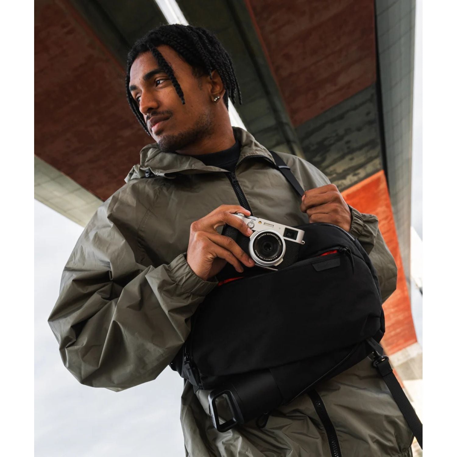 ALPAKA Metro Crossbody Left Shoulder