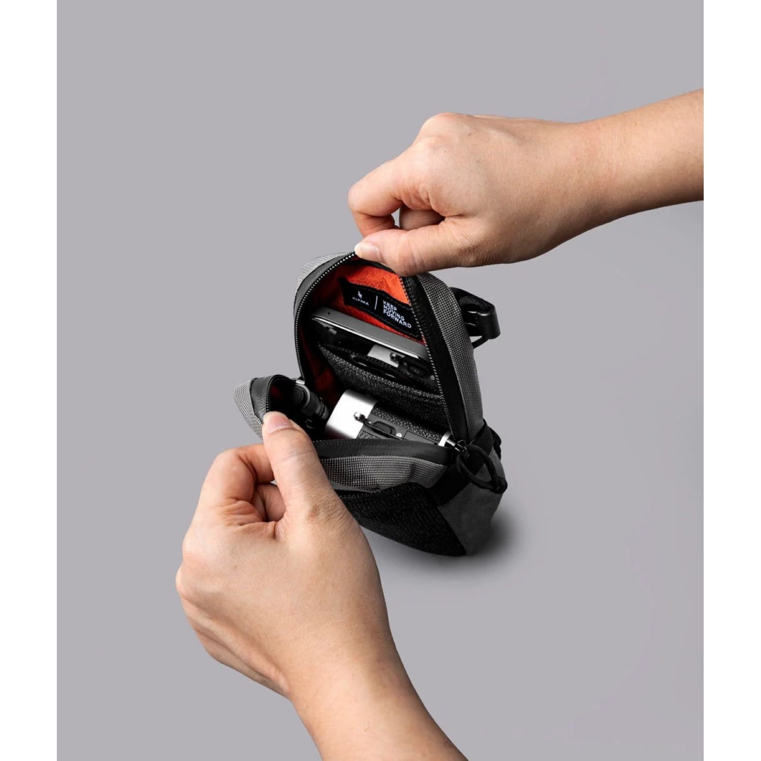 ALPAKA Modular Shoulder Pocket Max