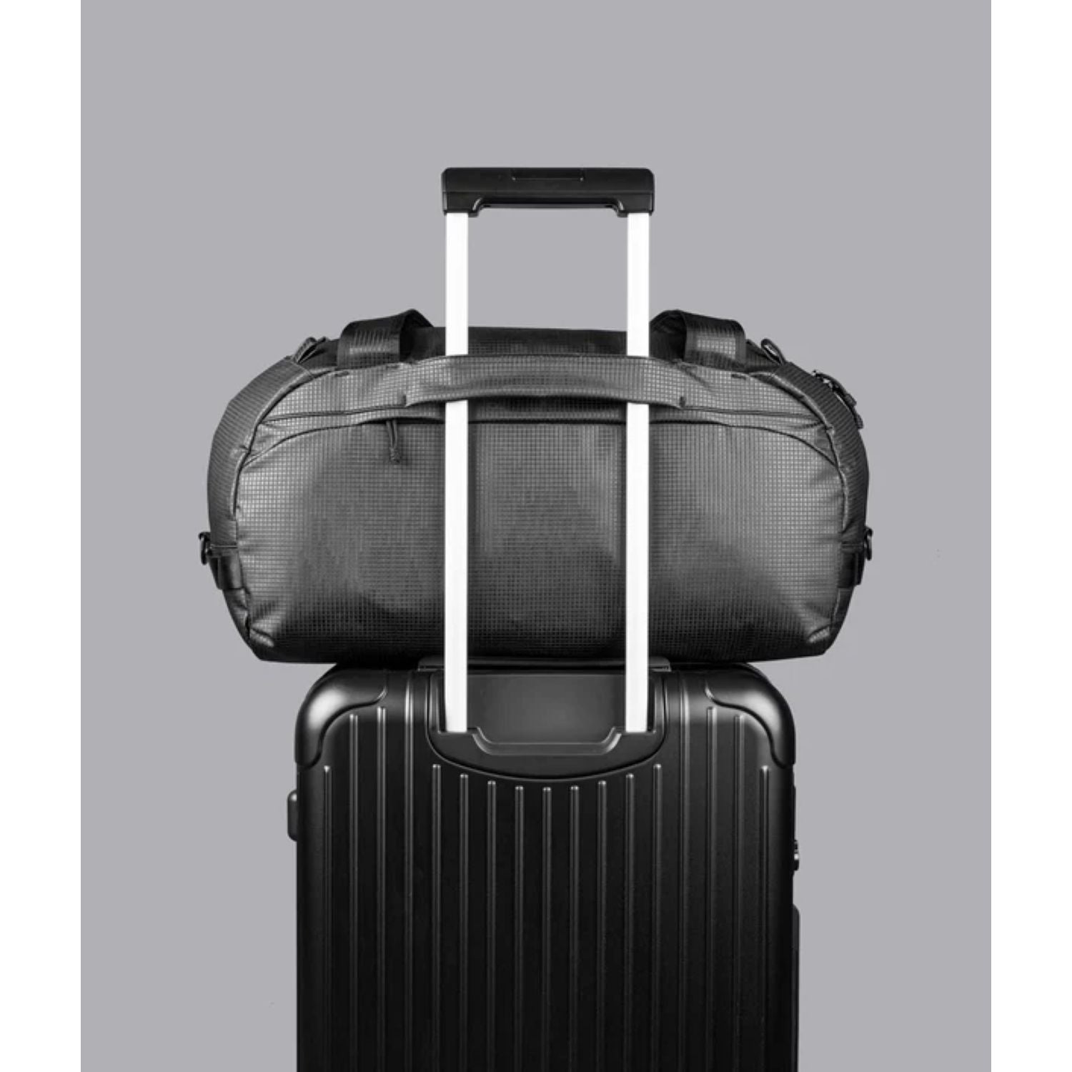 ALPAKA Momentum Duffel