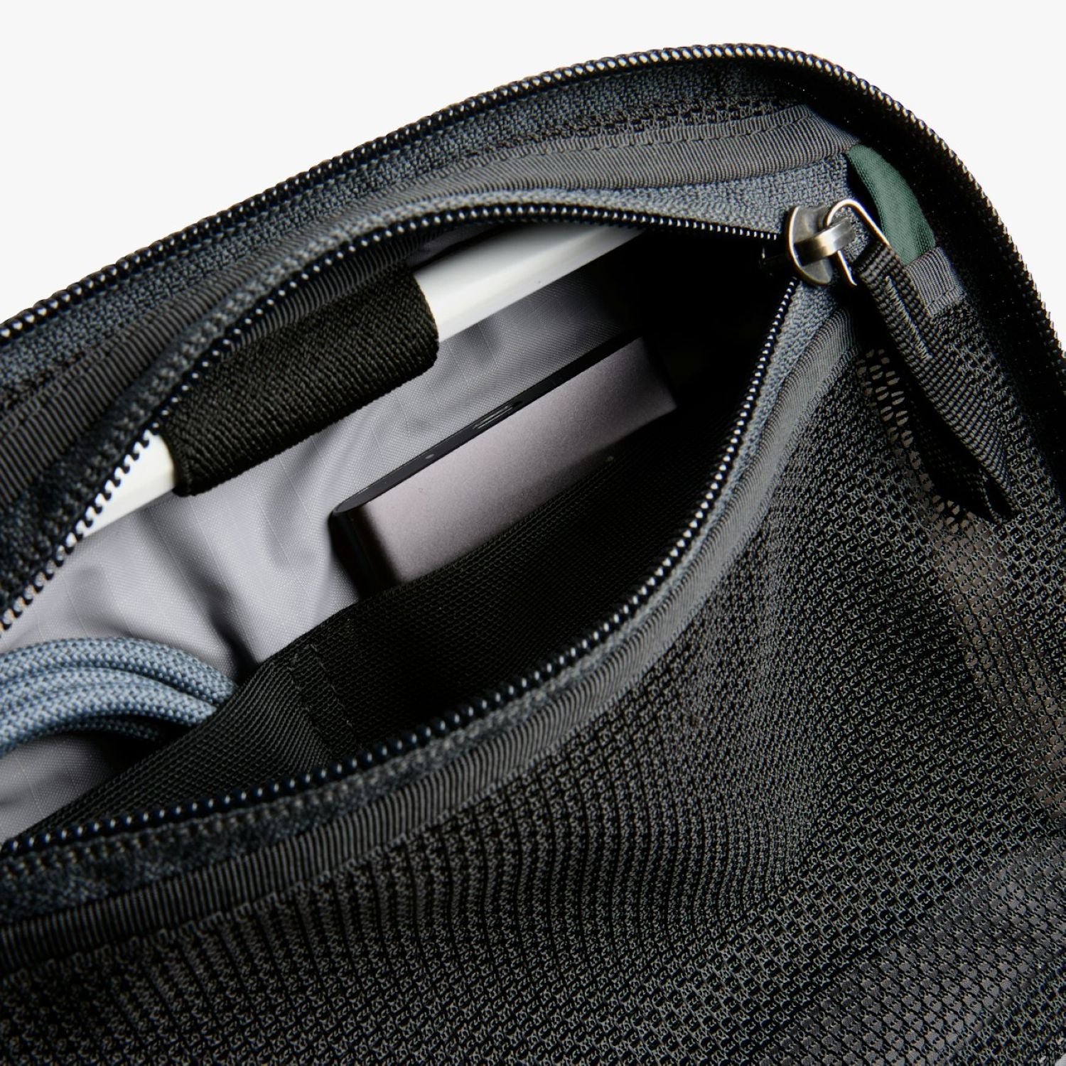 Bellroy Lite Tech Kit