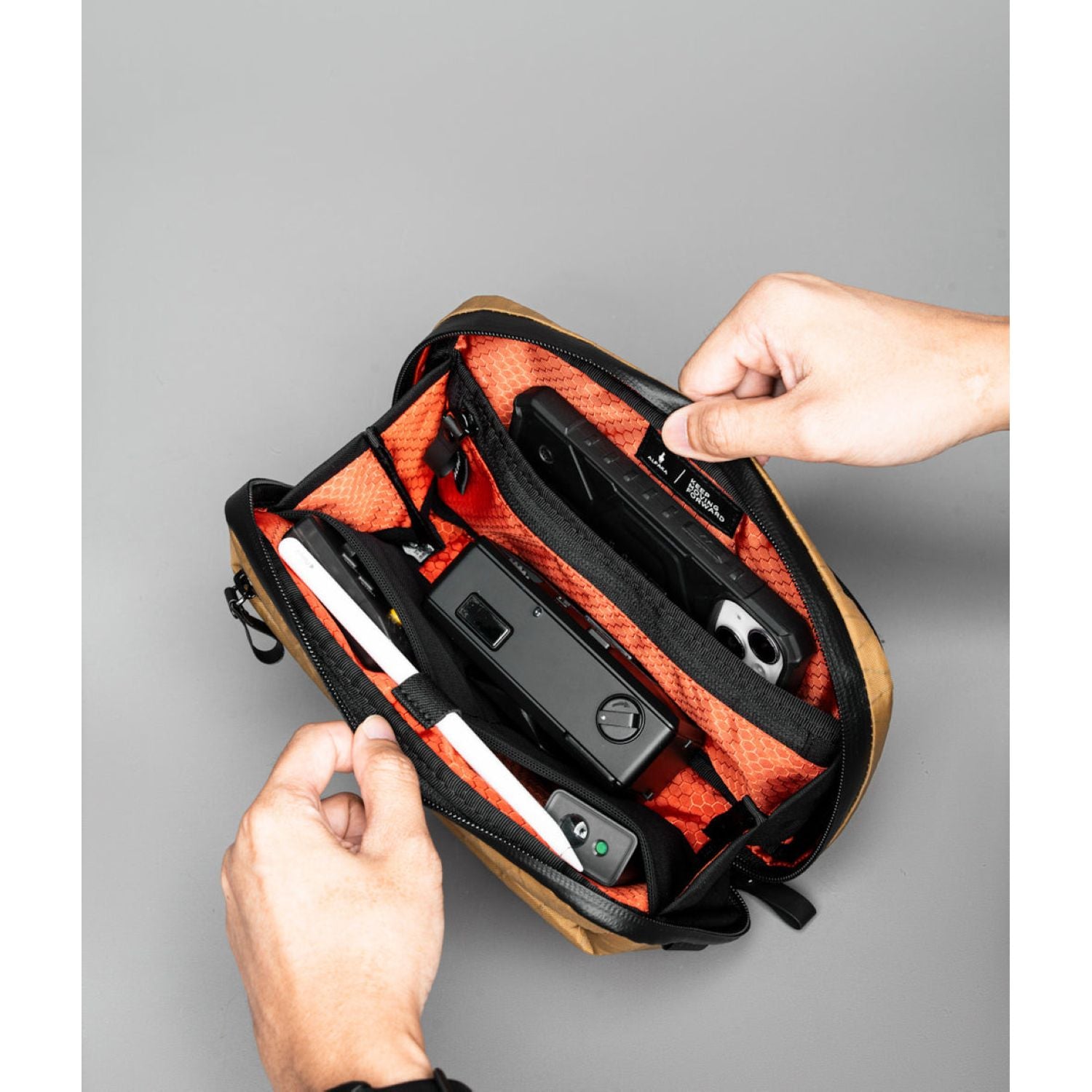 ALPAKA Elements Tech Case Sling Mini X-Pac | Alpaka Elements Tech Case Sling, Alpaka Pouches, Alpaka Slings, Bags, Electronics Cases, Gifts & Lifestyle, Pouches, Pouches & Crossbody Bags, Sling Bags, Tech Accessories, Travel Accessories | Alpaka-30