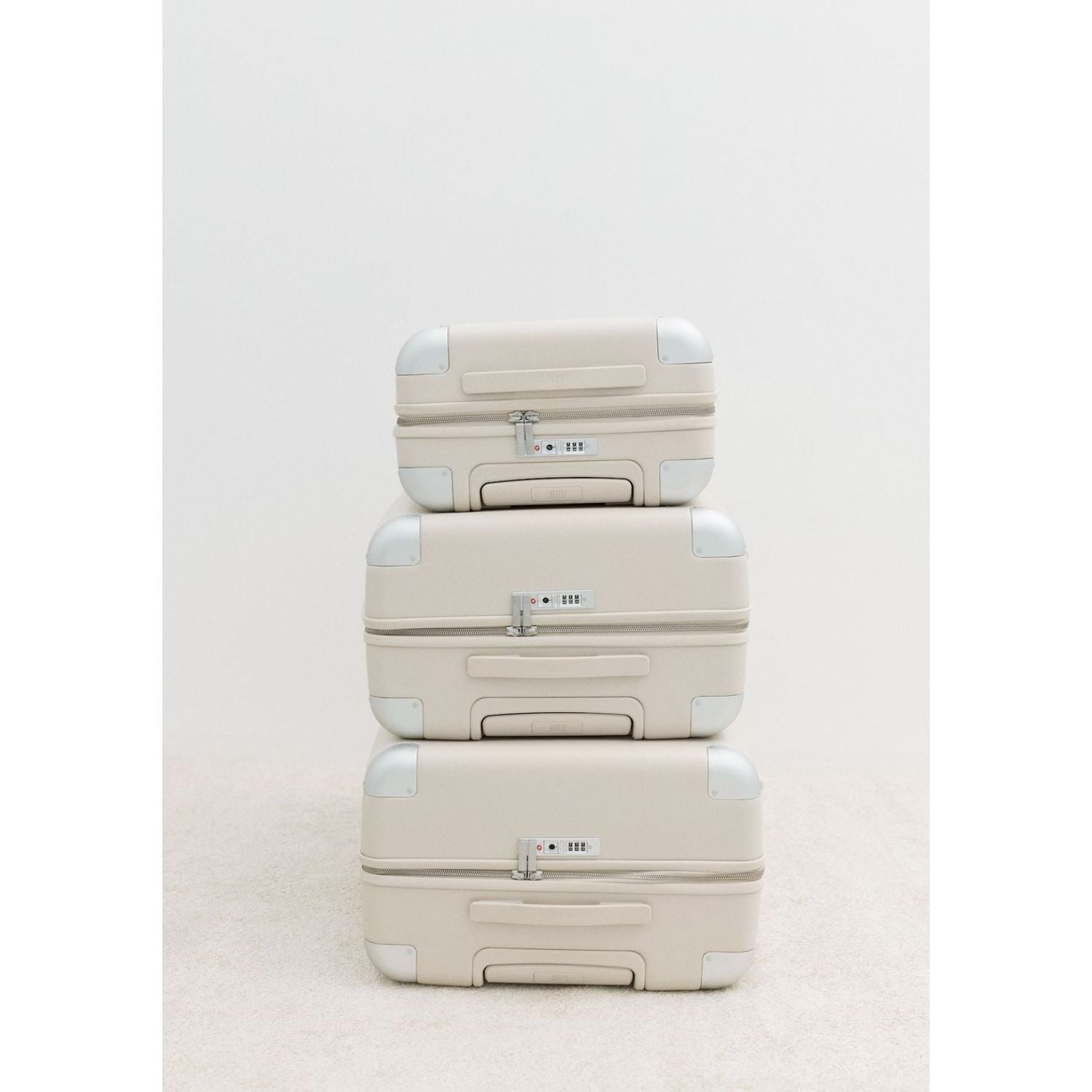 July Checked Plus Polycarbonate 30" Luggage (SA)
