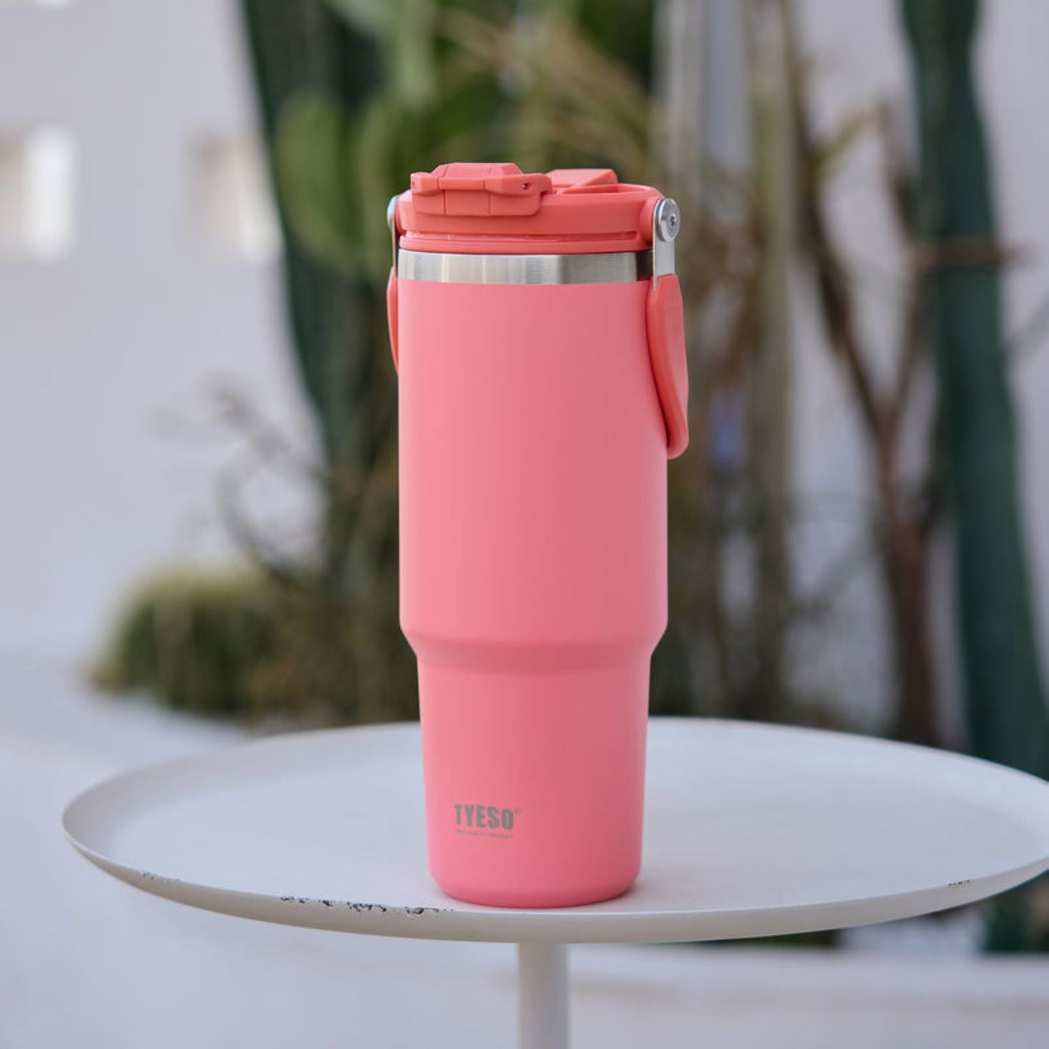 Tyeso Roam 2.0 Leakproof 2 In 1 Sip & Straw Lid S/S Vacuum Insulated Tumbler With Handle 1200ML