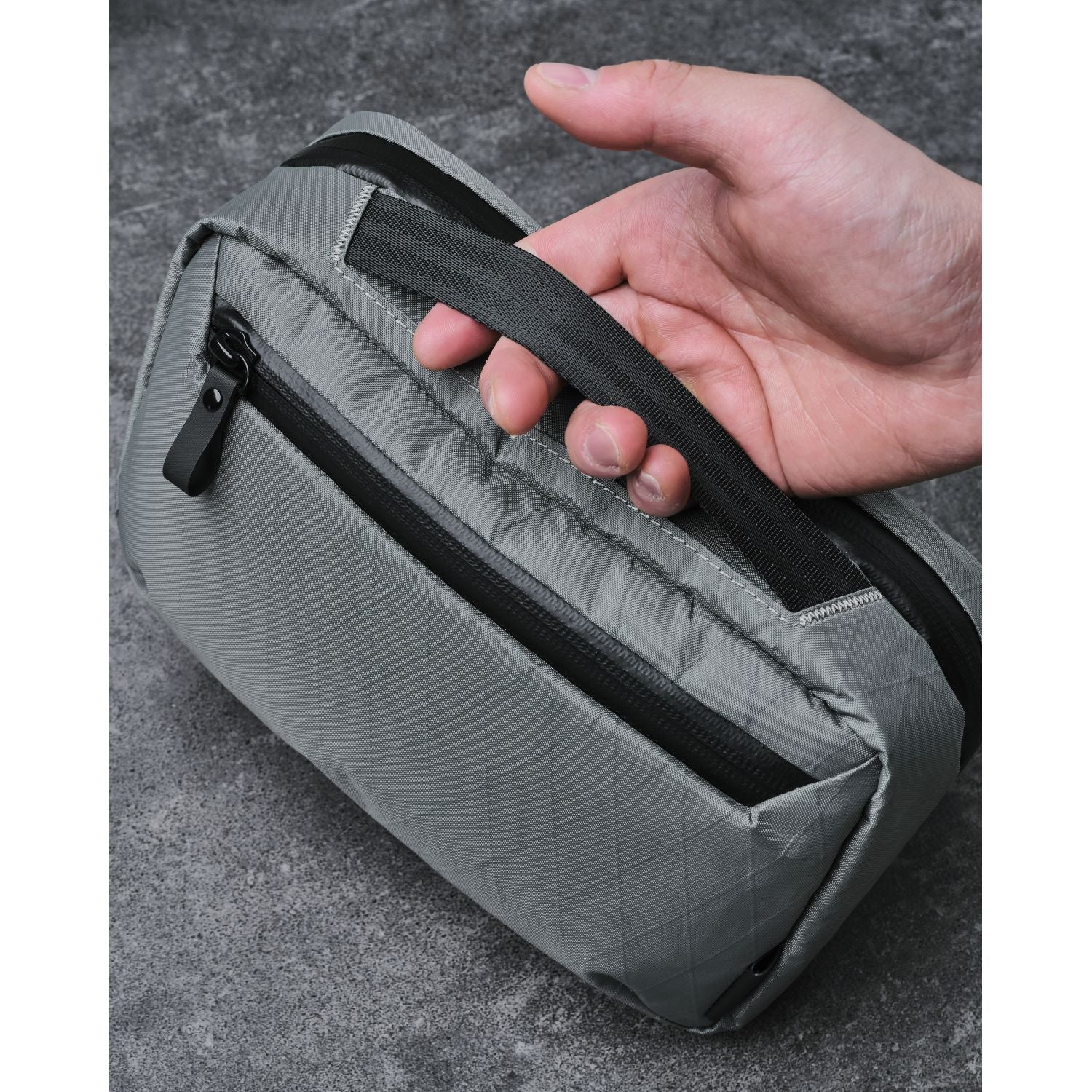 ALPAKA Elements Tech Case Sling Max | Alpaka Elements Tech Case Sling, Alpaka Pouches, Alpaka Slings, Bags, Electronics Cases, For Him, Gifts & Lifestyle, Pouches, Pouches & Crossbody Bags, Sling Bags, Tech Accessories, Travel Accessories | Alpaka-20