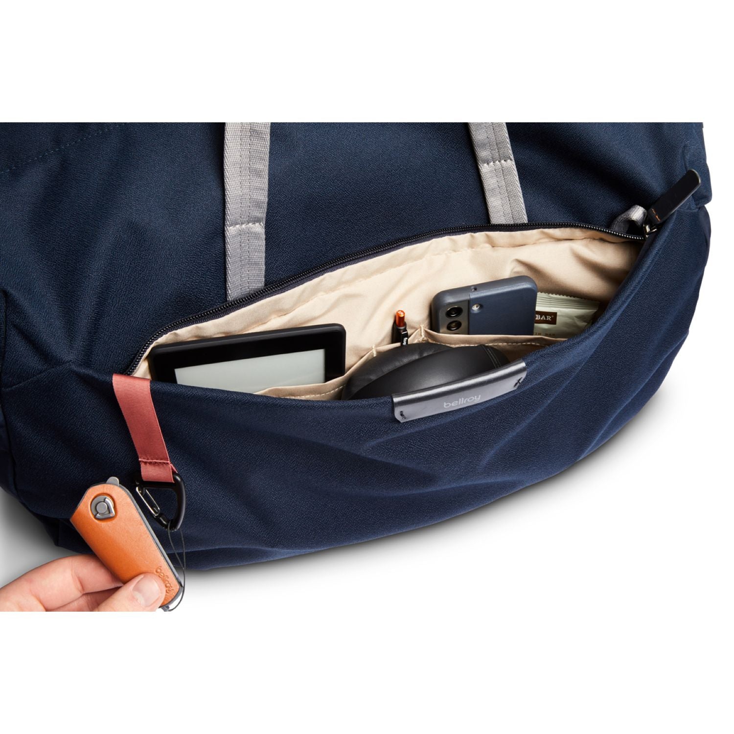 bellroy-classic-weekender-35l-navy-9