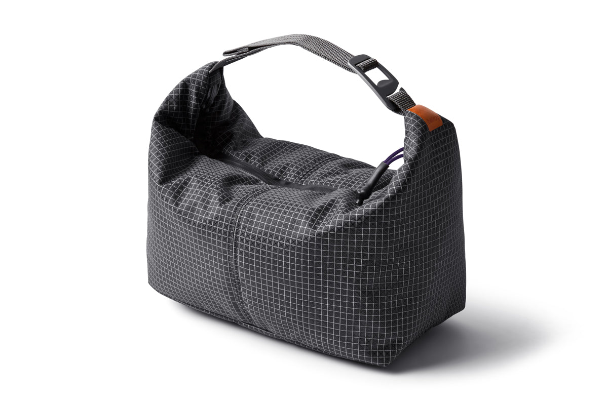 Bellroy Cooler Caddy | Bellroy Accessories, Bellroy Bags, Lunch Bags, school20, Small Bags, Travel Accessories, Travel Necessities | Bellroy-1