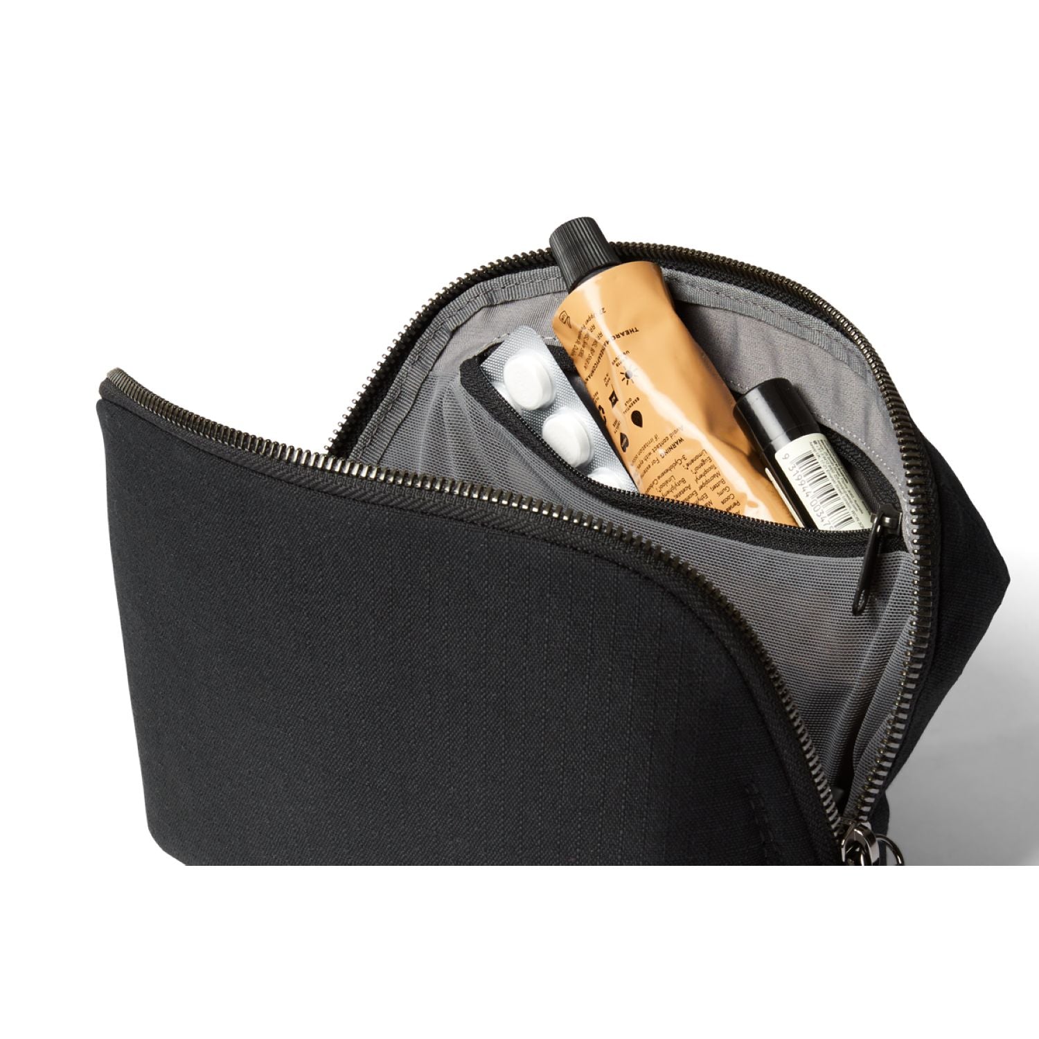 Bellroy Desk Caddy | Bags, Bags For Men, Bellroy Bags, Pouches, Small Bags, Tech Accessories, Travel Accessories | Bellroy-7