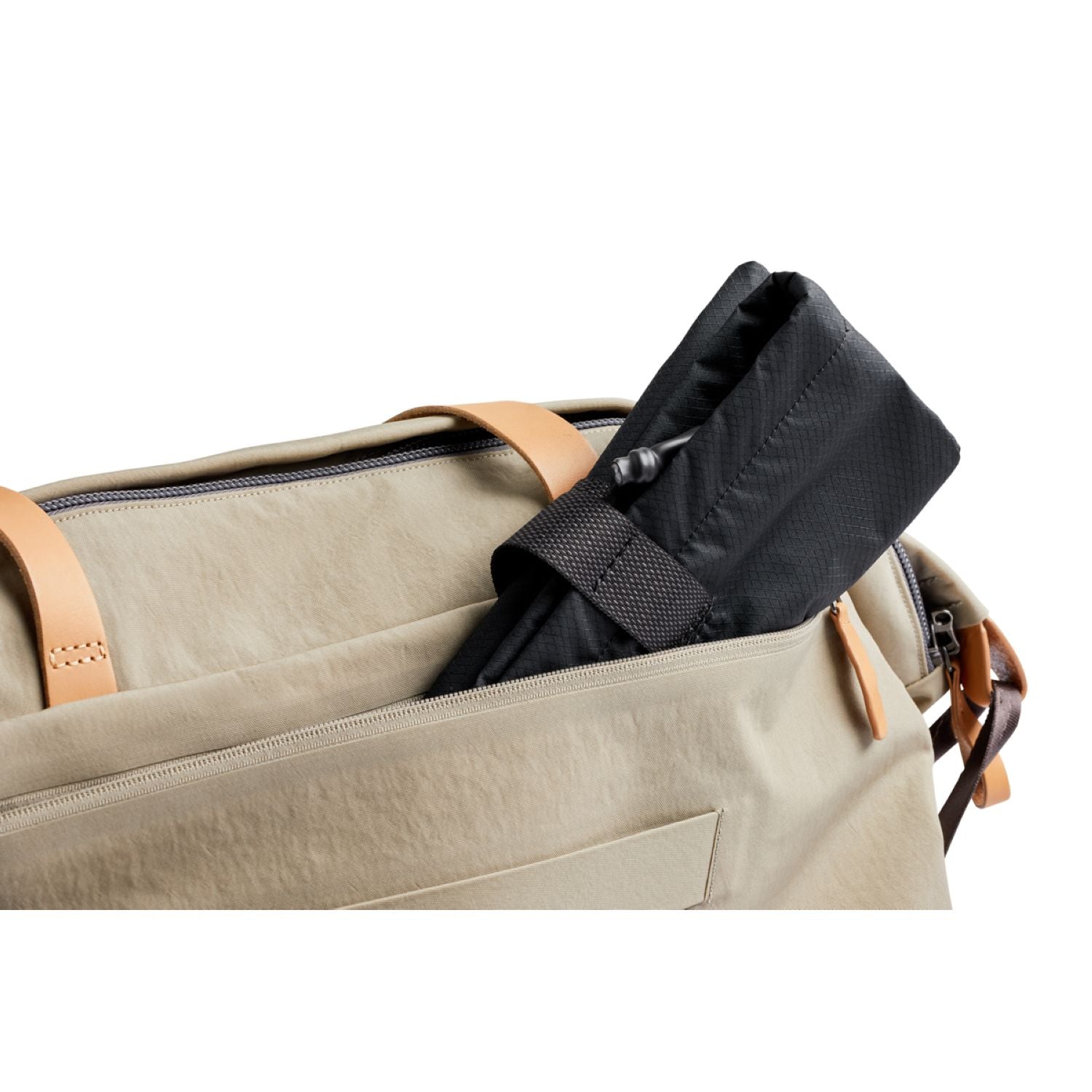 Bellroy Lite Tote | Bags, Bags for Men, Bags for Women, Bellroy Bags, Bellroy Totes, Laptop Backpacks, Tote Bags, Travel Daypacks | Bellroy-25