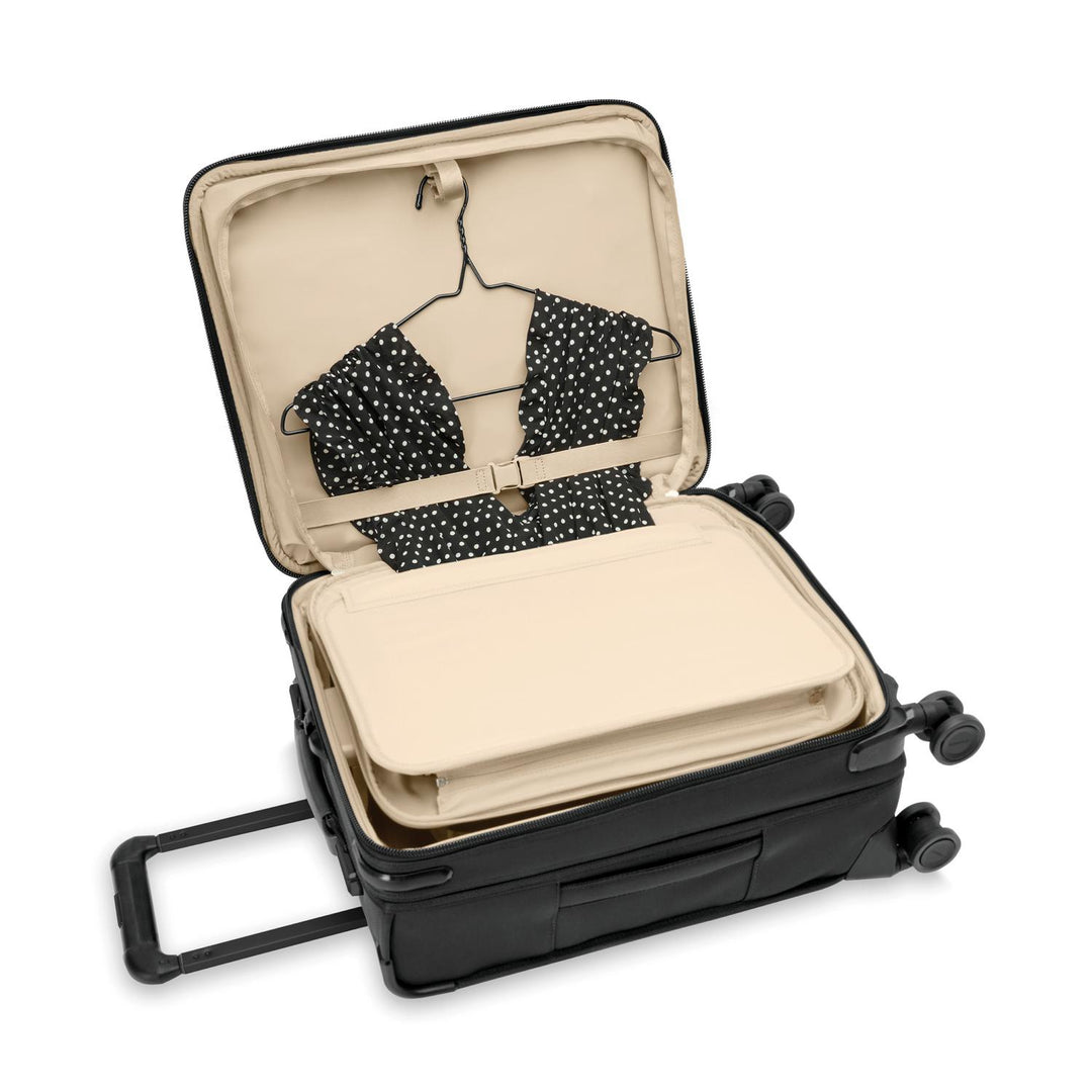 Briggs & Riley Baseline Global 21" Carry-On Expandable Spinner