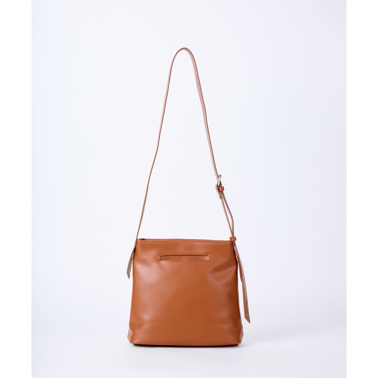 Legato Largo Link Shoulder Bag