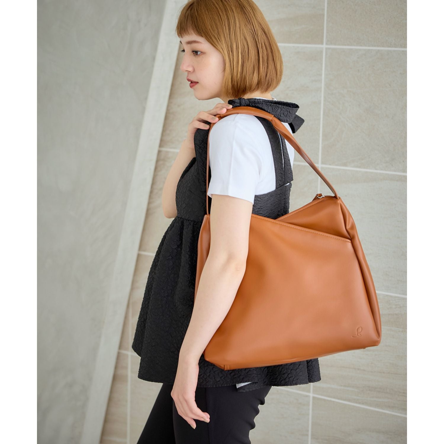 Legato Largo Link Tote Bag