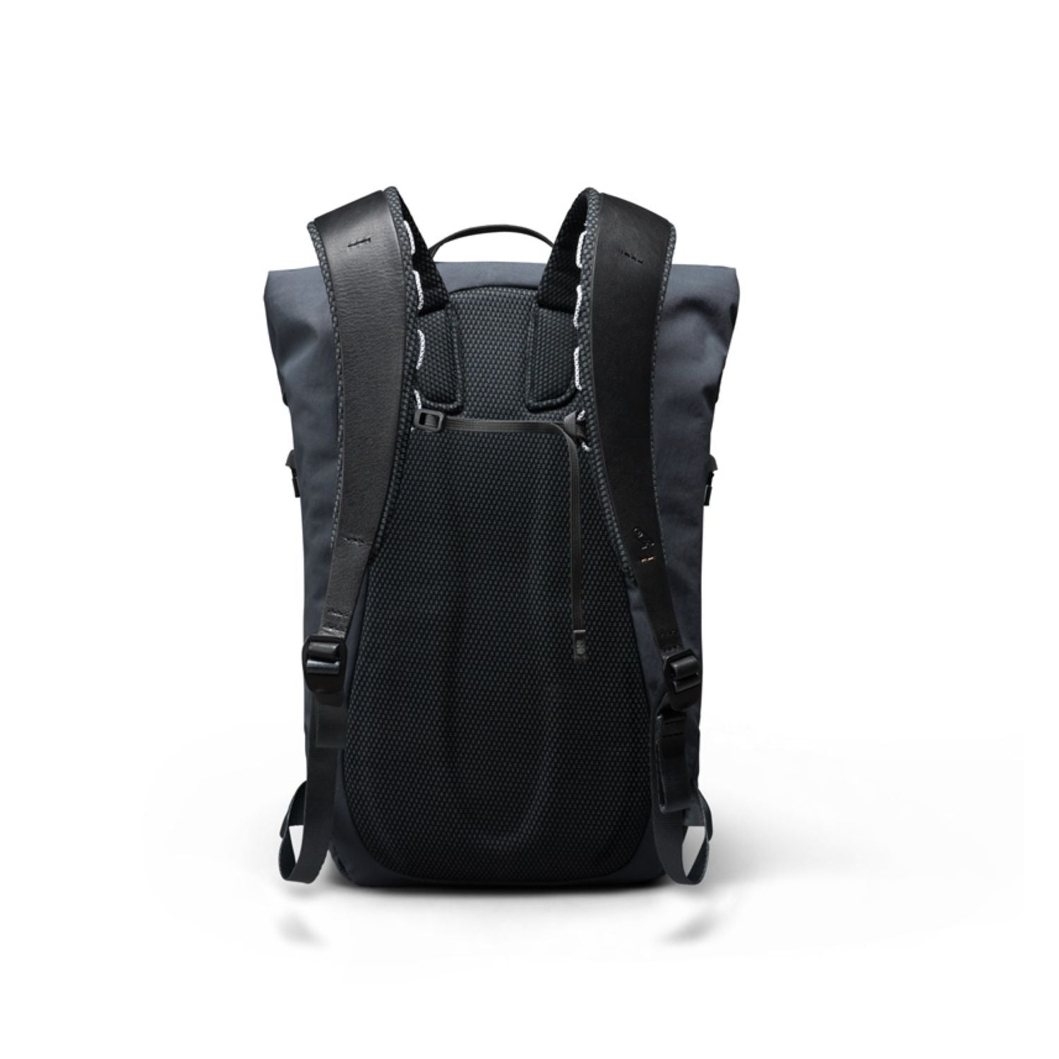 bellroy-apex-backpack-onyx-3